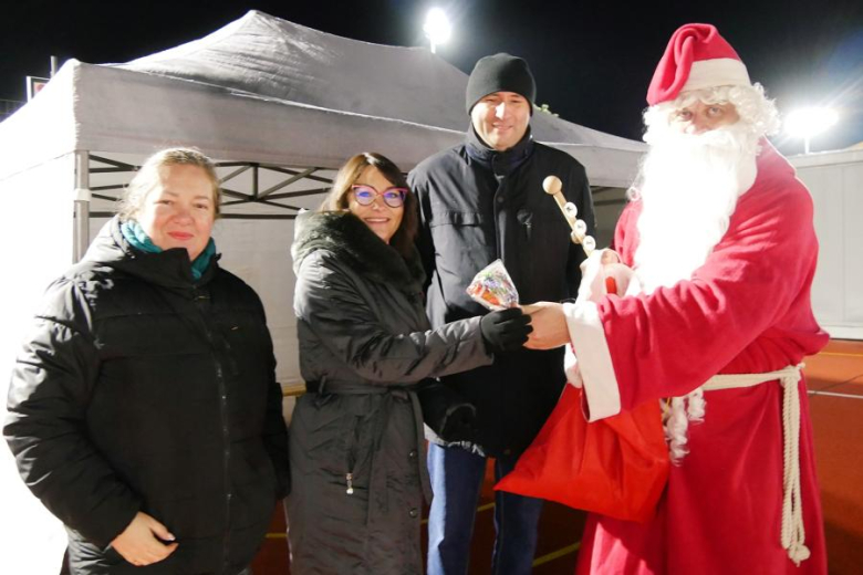 Turniej Mikołajkowy na średzkim orliku
