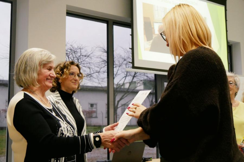 Seniorzy podziękowali młodzieży za wsparcie różnych inicjatyw