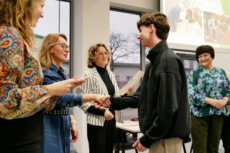 Seniorzy podziękowali młodzieży za wsparcie różnych inicjatyw