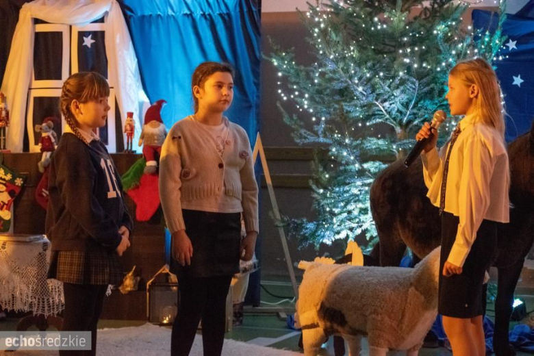 Jasełka w Szkole Podstawowej w Kostomłotach