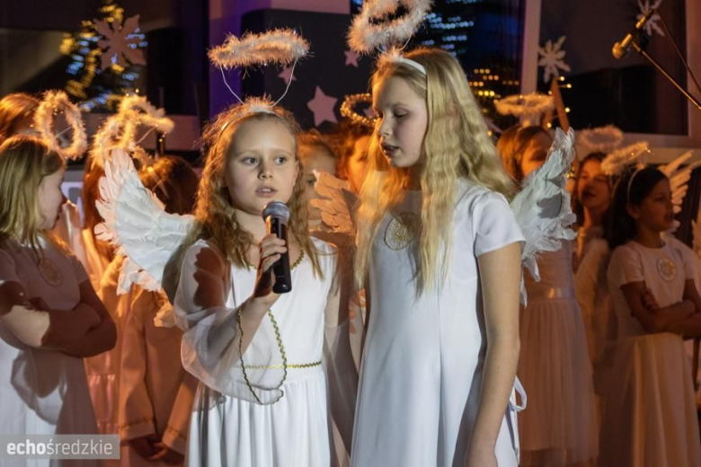 Jasełka w Szkole Podstawowej w Kostomłotach