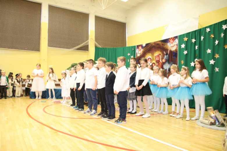 Świąteczny klimat zagościł w Szkole Podstawowej w Ujeździe Górnym