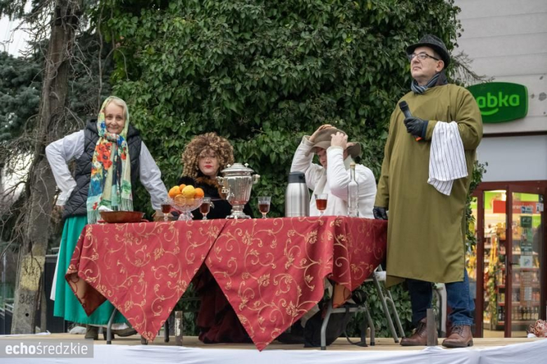 Barwny Orszak Trzech Króli przeszedł średzkimi ulicami