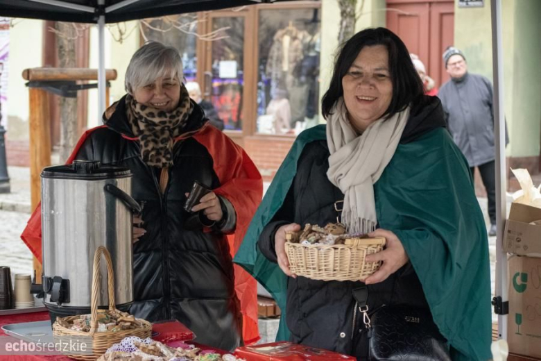 Barwny Orszak Trzech Króli przeszedł średzkimi ulicami