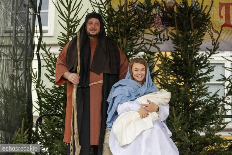 Barwny Orszak Trzech Króli przeszedł średzkimi ulicami