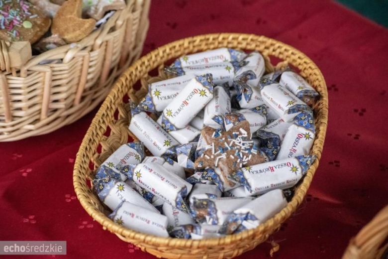 Barwny Orszak Trzech Króli przeszedł średzkimi ulicami