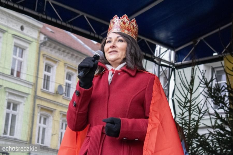 Barwny Orszak Trzech Króli przeszedł średzkimi ulicami