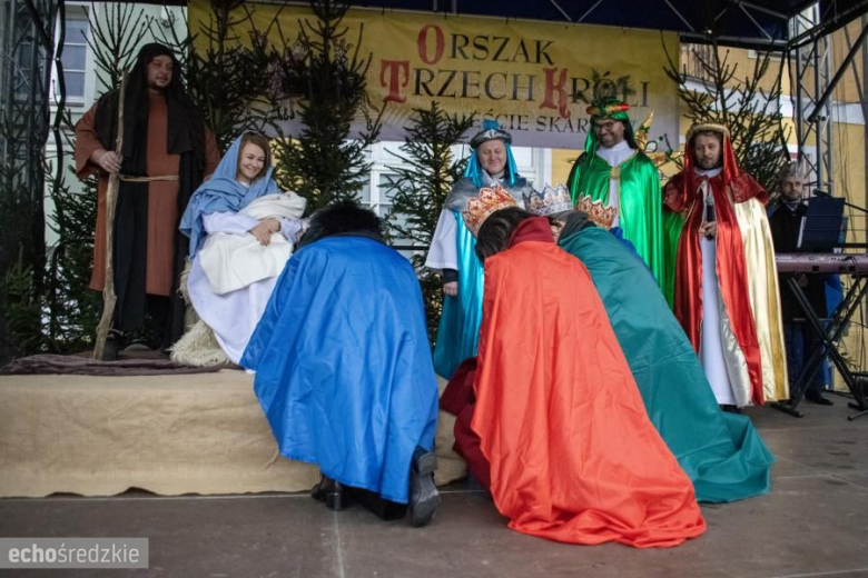 Barwny Orszak Trzech Króli przeszedł średzkimi ulicami