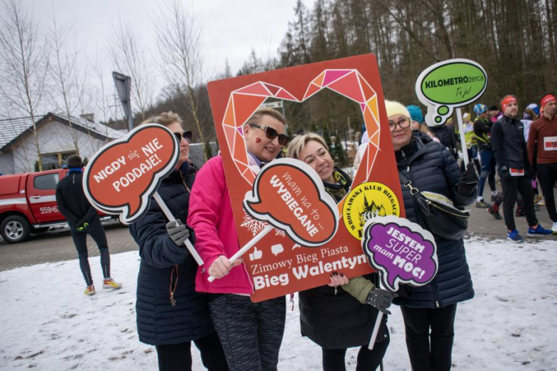 Biegacze kolejny raz rywalizowali podczas Biegu Walentynkowego w Wilkszynie