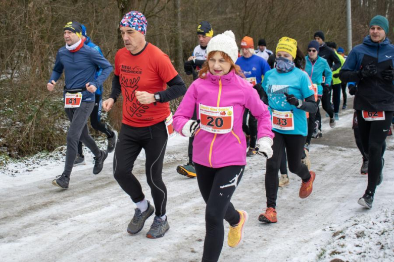 Biegacze kolejny raz rywalizowali podczas Biegu Walentynkowego w Wilkszynie