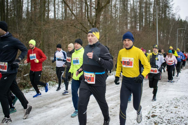 Biegacze kolejny raz rywalizowali podczas Biegu Walentynkowego w Wilkszynie