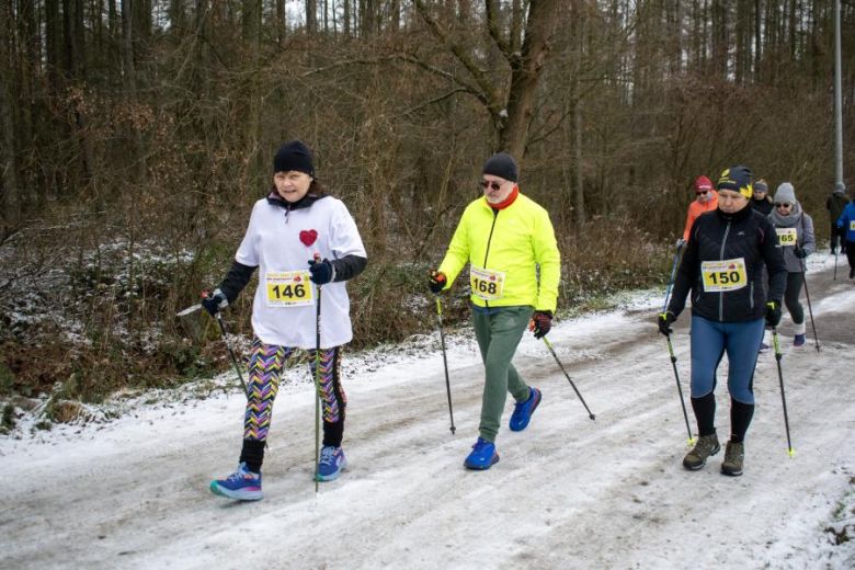 Biegacze kolejny raz rywalizowali podczas Biegu Walentynkowego w Wilkszynie
