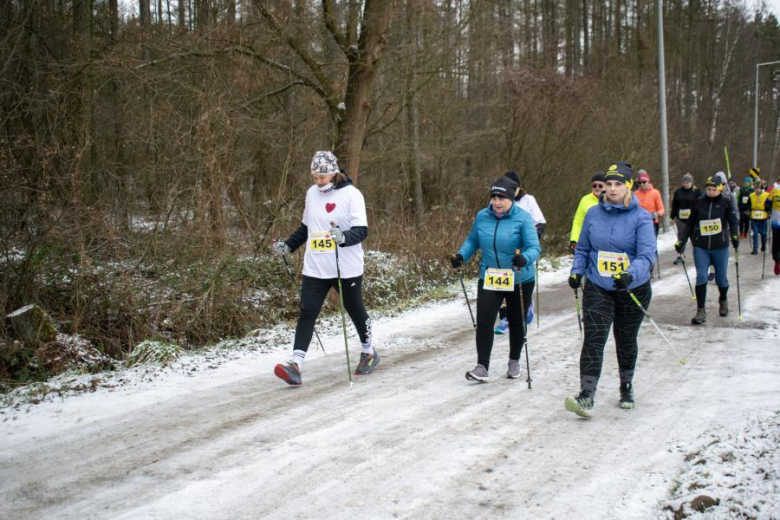 Biegacze kolejny raz rywalizowali podczas Biegu Walentynkowego w Wilkszynie