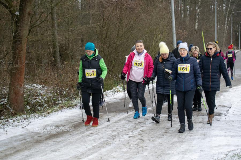 Biegacze kolejny raz rywalizowali podczas Biegu Walentynkowego w Wilkszynie