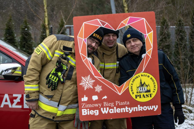 Biegacze kolejny raz rywalizowali podczas Biegu Walentynkowego w Wilkszynie