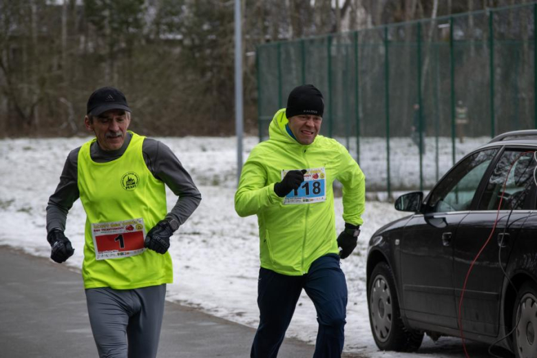 Biegacze kolejny raz rywalizowali podczas Biegu Walentynkowego w Wilkszynie