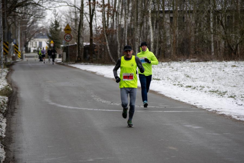 Biegacze kolejny raz rywalizowali podczas Biegu Walentynkowego w Wilkszynie
