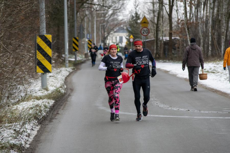 Biegacze kolejny raz rywalizowali podczas Biegu Walentynkowego w Wilkszynie