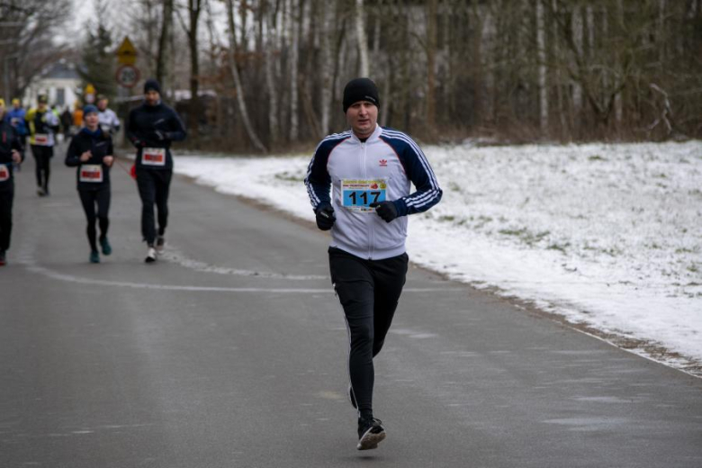 Biegacze kolejny raz rywalizowali podczas Biegu Walentynkowego w Wilkszynie