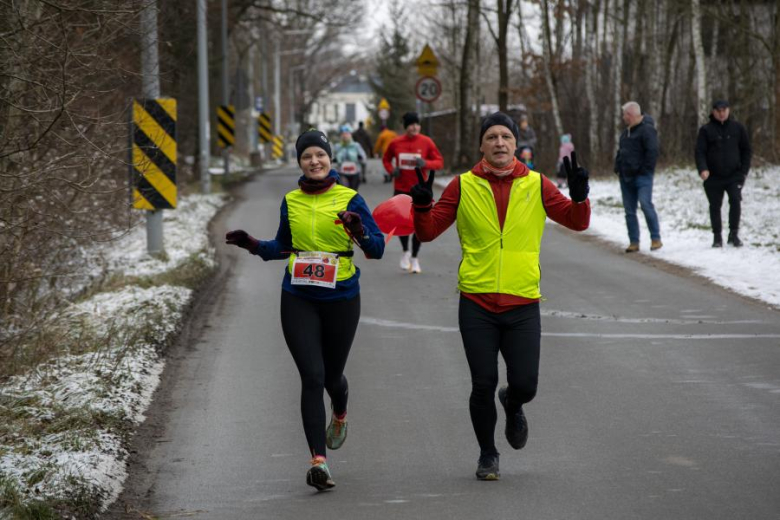 Biegacze kolejny raz rywalizowali podczas Biegu Walentynkowego w Wilkszynie