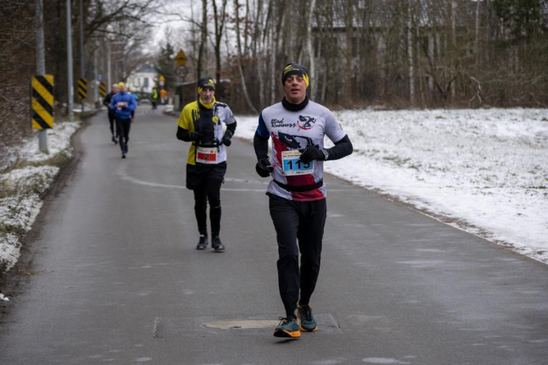 Biegacze kolejny raz rywalizowali podczas Biegu Walentynkowego w Wilkszynie