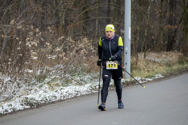 Biegacze kolejny raz rywalizowali podczas Biegu Walentynkowego w Wilkszynie
