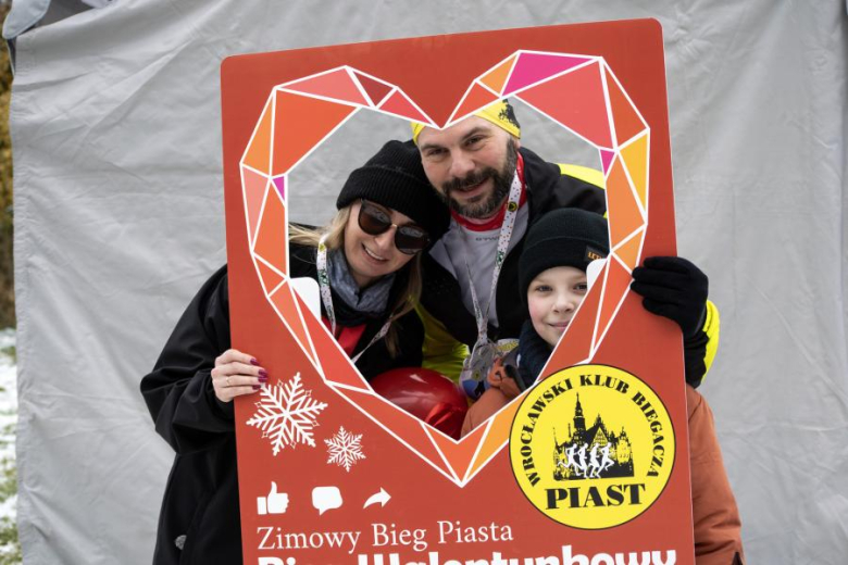 Biegacze kolejny raz rywalizowali podczas Biegu Walentynkowego w Wilkszynie
