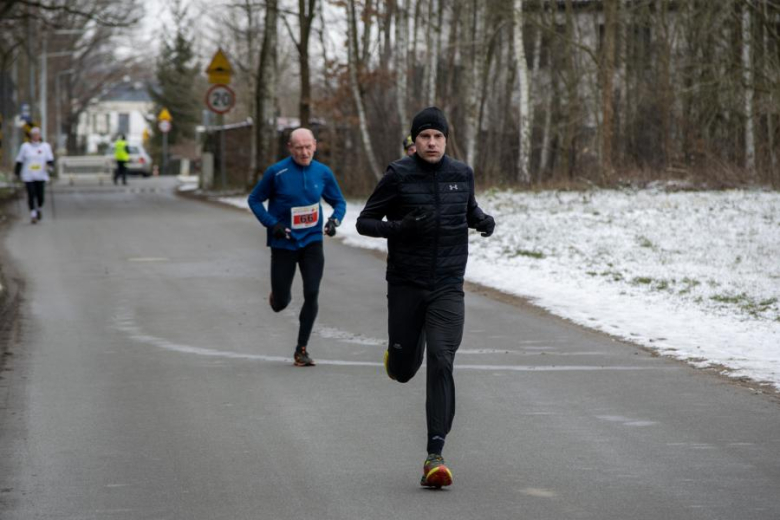 Biegacze kolejny raz rywalizowali podczas Biegu Walentynkowego w Wilkszynie