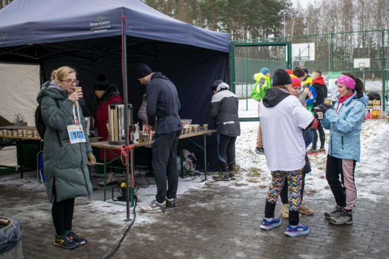 Biegacze kolejny raz rywalizowali podczas Biegu Walentynkowego w Wilkszynie
