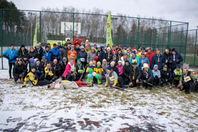 Biegacze kolejny raz rywalizowali podczas Biegu Walentynkowego w Wilkszynie