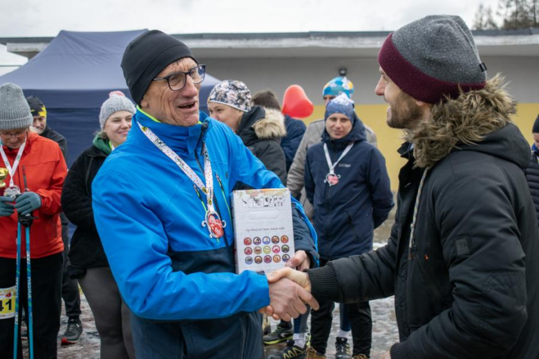 Biegacze kolejny raz rywalizowali podczas Biegu Walentynkowego w Wilkszynie