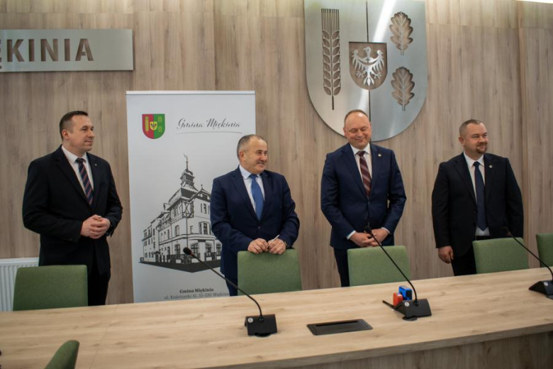 Podpisanie umowy na budowę oczyszczalni ścieków w gminie Miękinia