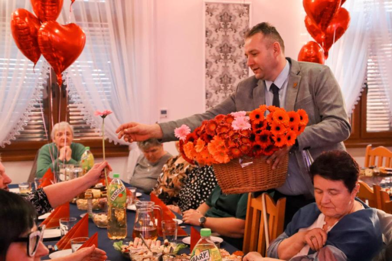 Gminny Dzień Kobiet w Ujeździe Górnym