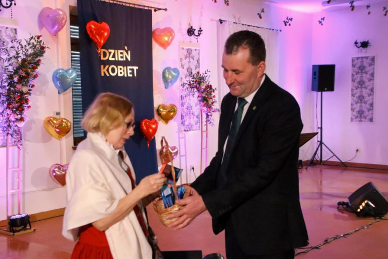 Gminny Dzień Kobiet w Ujeździe Górnym