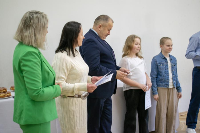 Wręczenie listów gratulacyjnych dla stypendystów