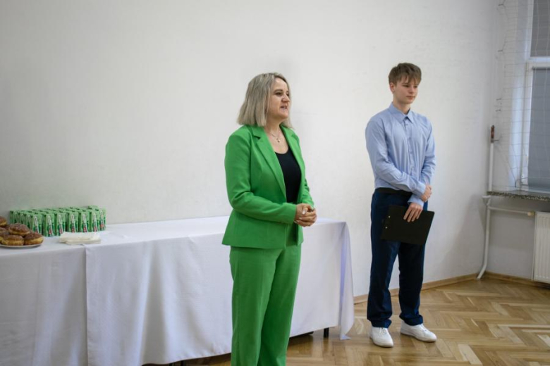 Wręczenie listów gratulacyjnych dla stypendystów