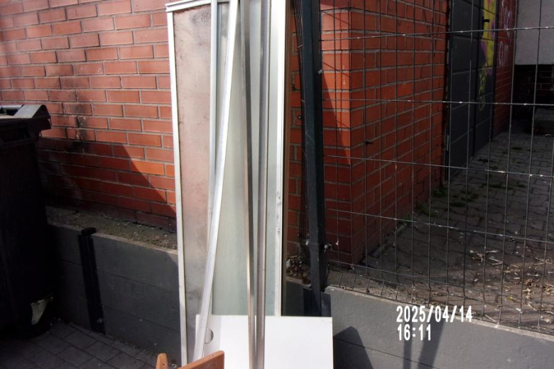 Kolejny przykład zaśmiecania