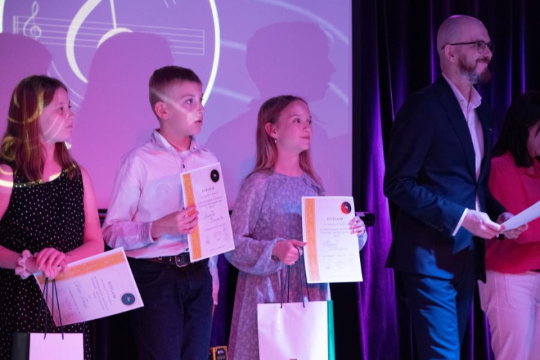 Konkurs piosenki obcojęzycznej