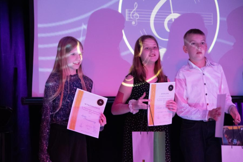 Konkurs piosenki obcojęzycznej