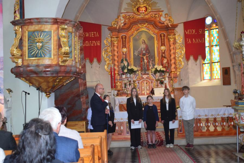 Dla tych, którzy oddali życie – hołd poległym w rocznicę Konstytucji