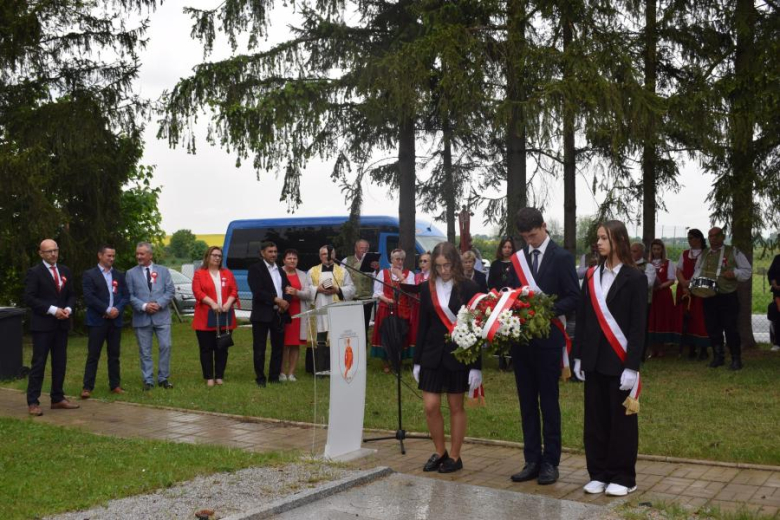 Dla tych, którzy oddali życie – hołd poległym w rocznicę Konstytucji