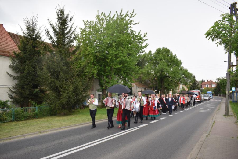 Dla tych, którzy oddali życie – hołd poległym w rocznicę Konstytucji