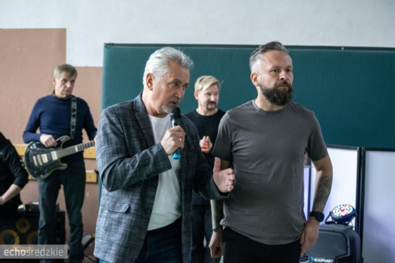 „Carmen w Rekordzie – Polski dla Emilki”