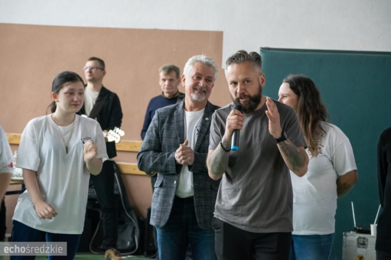 „Carmen w Rekordzie – Polski dla Emilki”