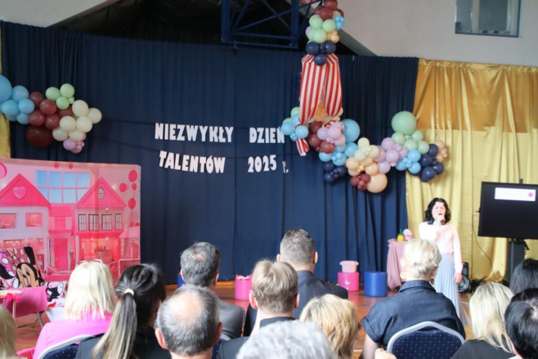 "Niezwykły Dzień Talentów"