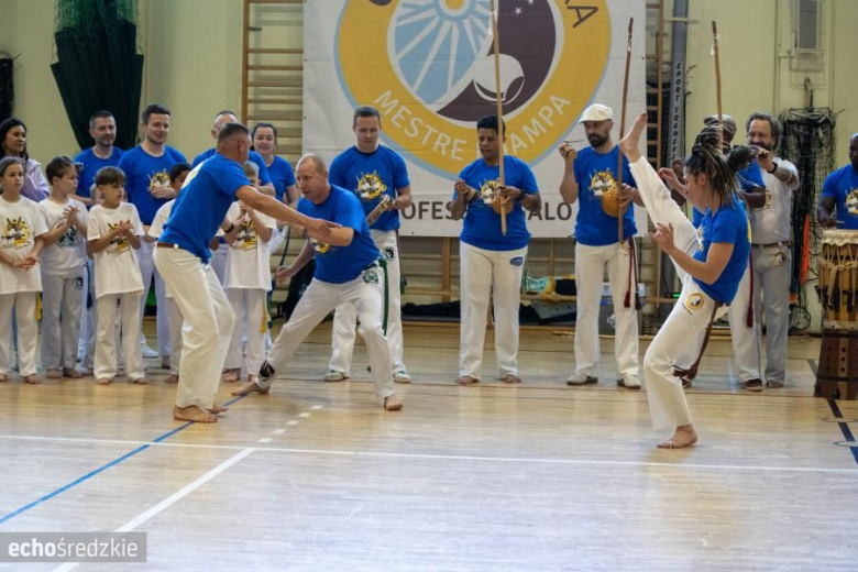 Capoeira tańczy już 15 lat! Jubileusz w Środzie Śląskiej