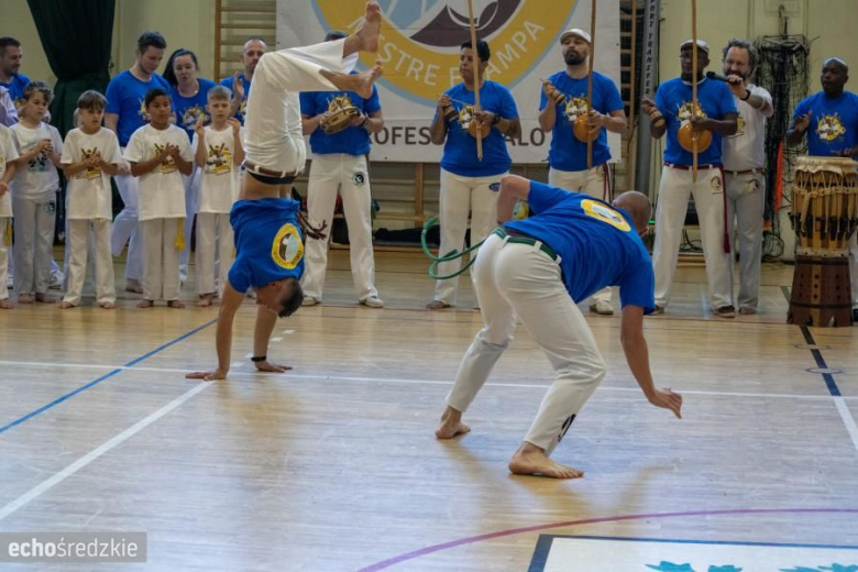 Capoeira tańczy już 15 lat! Jubileusz w Środzie Śląskiej