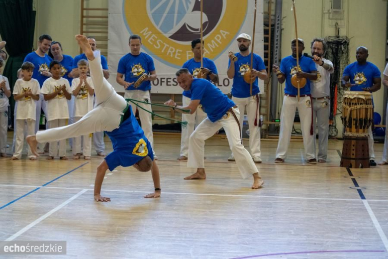 Capoeira tańczy już 15 lat! Jubileusz w Środzie Śląskiej