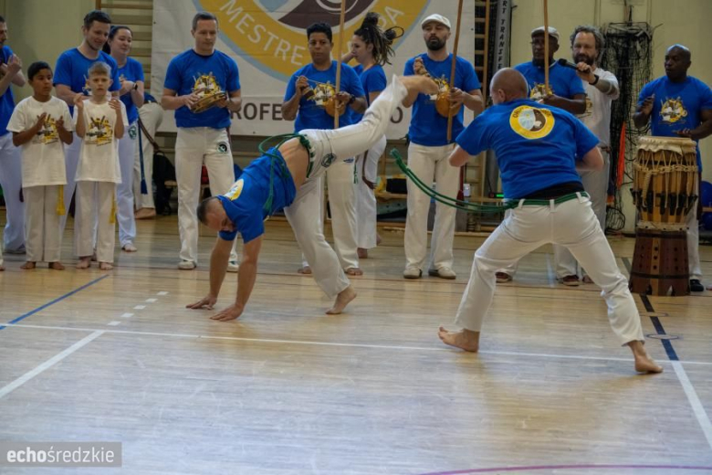 Capoeira tańczy już 15 lat! Jubileusz w Środzie Śląskiej