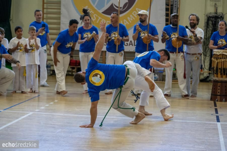 Capoeira tańczy już 15 lat! Jubileusz w Środzie Śląskiej